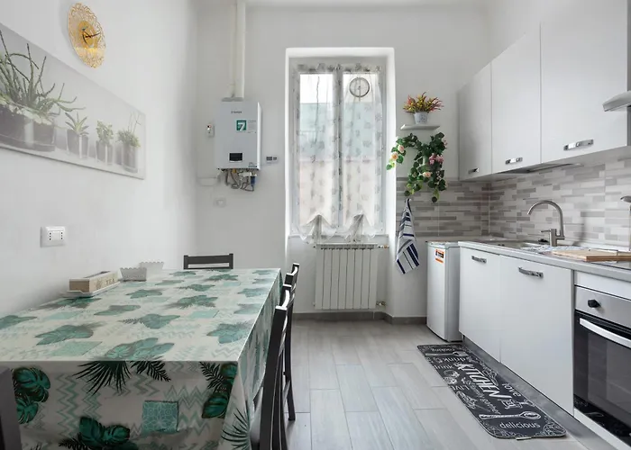 Georgehouse Golfo Dei Poeti 5 Terre Апартаменты *